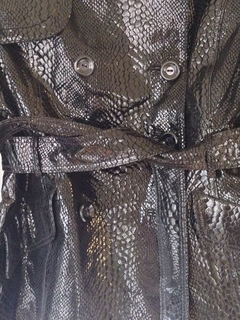 Via Spiga Shiny Black Leather Trench Coat - Picture 3 of 6